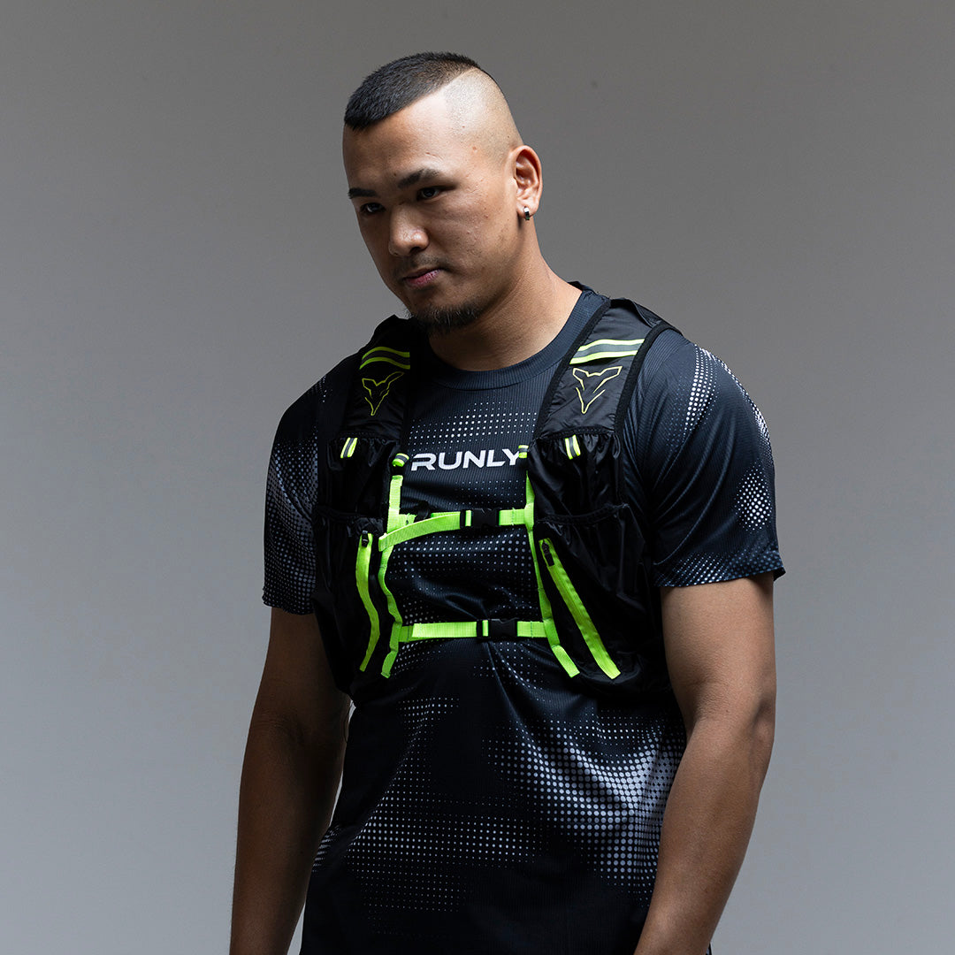 HYDRATION VEST | RUNLY R700 | BLACK