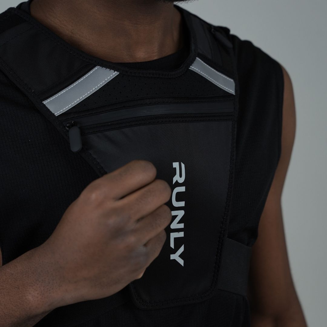 RUNNING VEST | OG2 TRIPLE BLACK